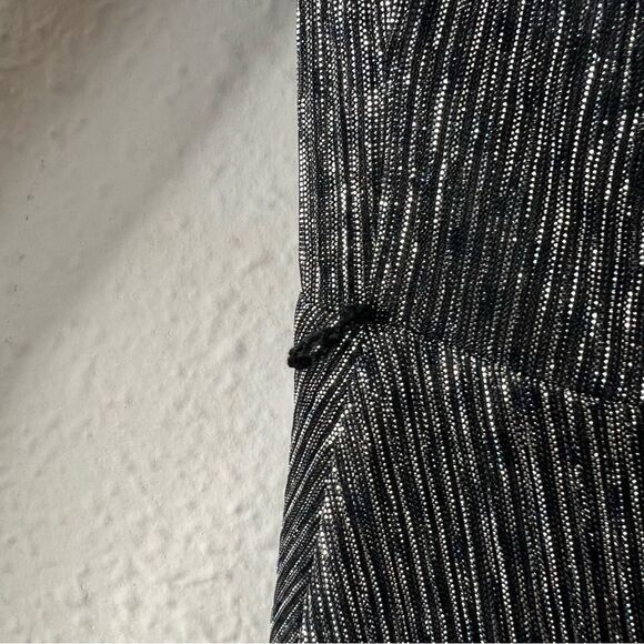 Banana Republic Pleated Metallic Faux Wrap Dress NEW Size 4 (MISSING RIBBON) - Picture 11 of 12